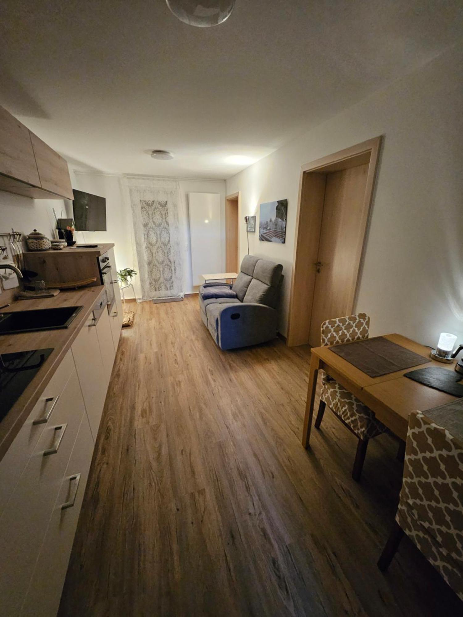 Modern, Ruhig, Gemuetlich Inmitten Der Rhoen Appartement Rippershausen Buitenkant foto